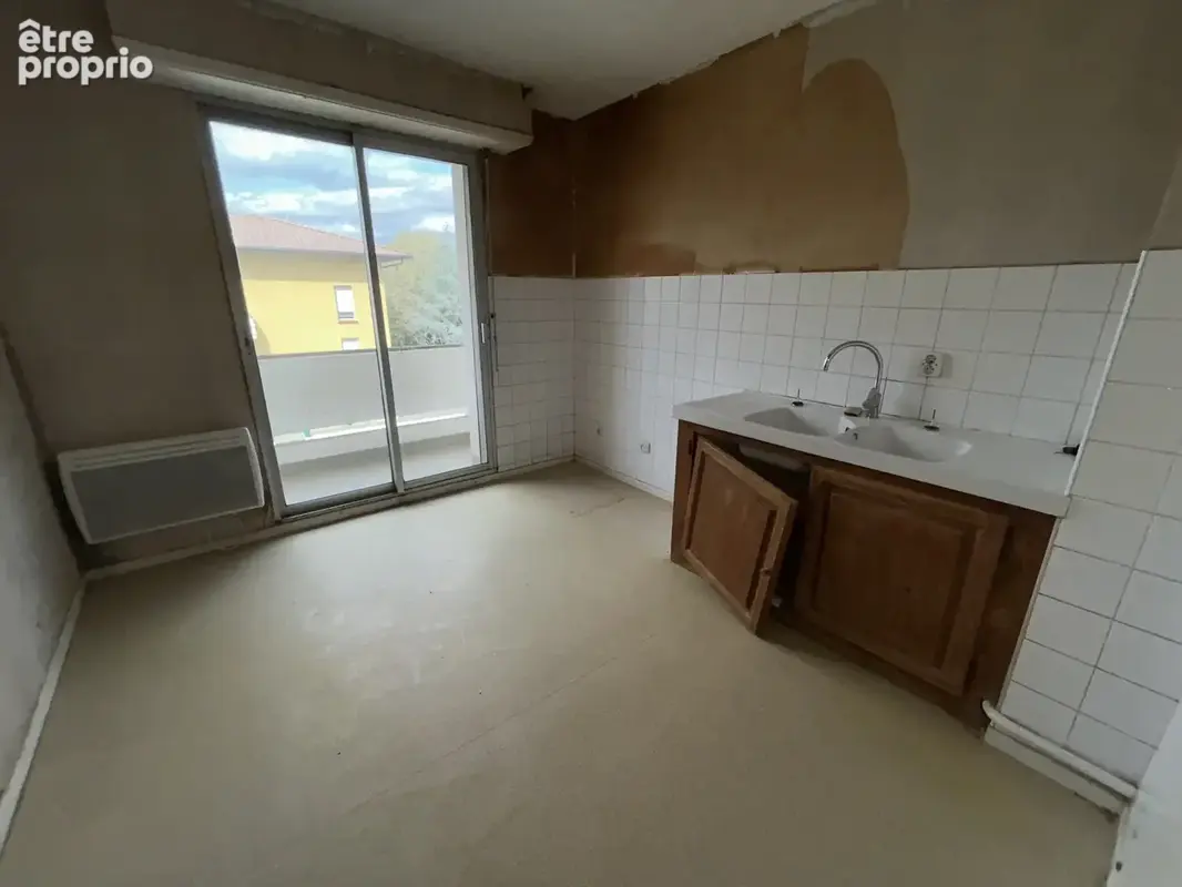 Spacieux appartement 4 pièces à rénover à Auch - photo 2