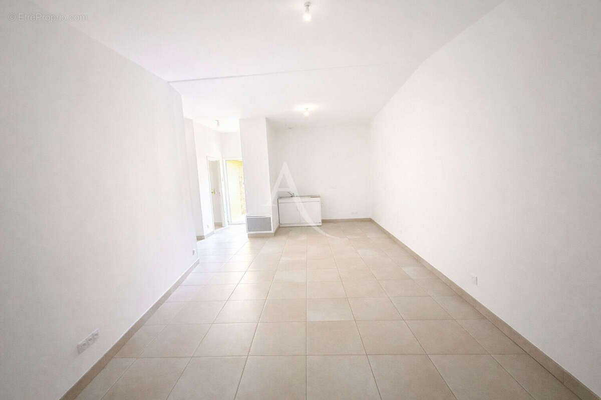 Appartement à MILLAS