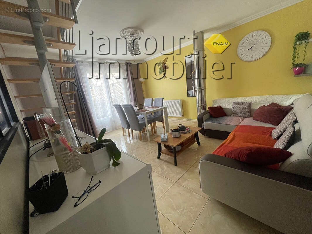 Maison à NOGENT-SUR-OISE