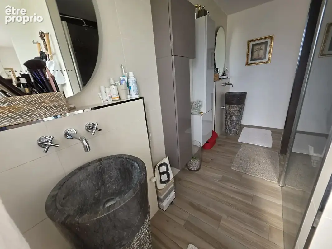 Chaville belle maison rénovée au calme 7 pièce(s) 208M² - photo 9