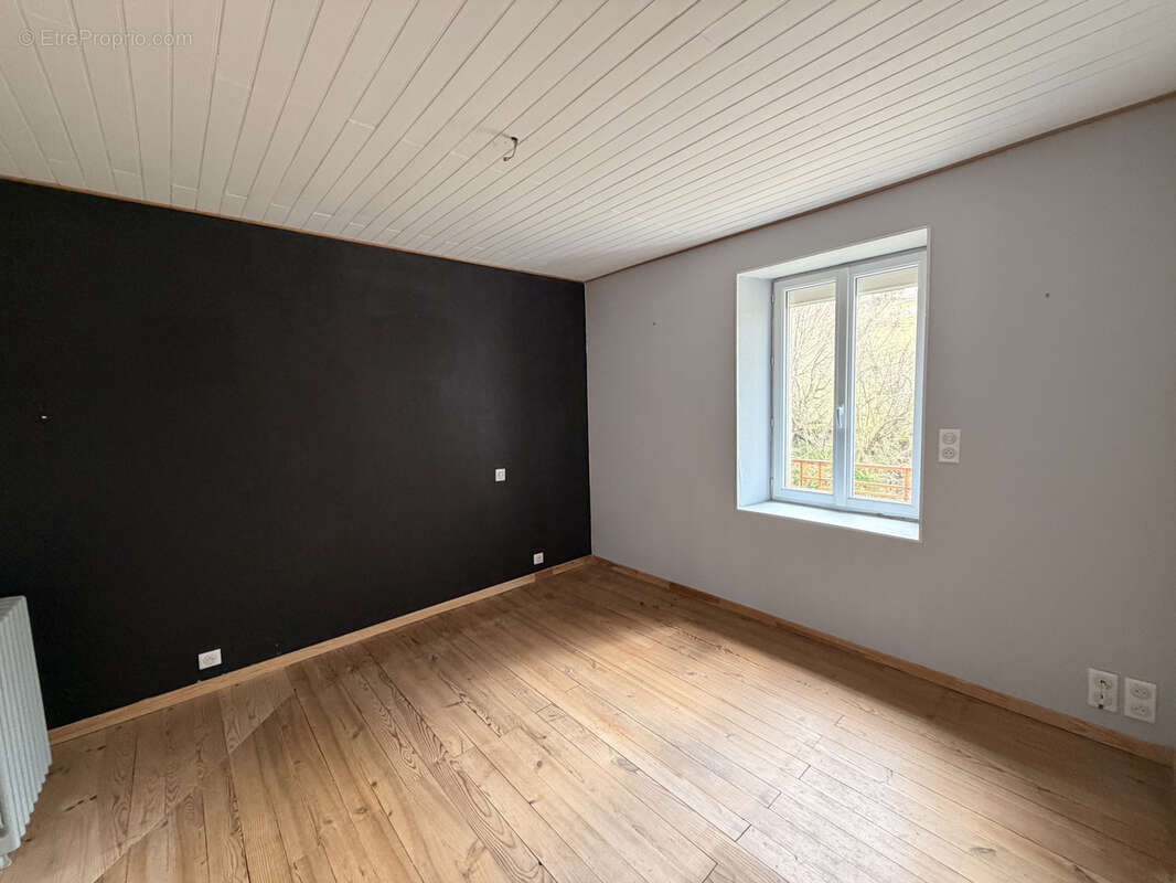 Maison à SAINT-SATURNIN