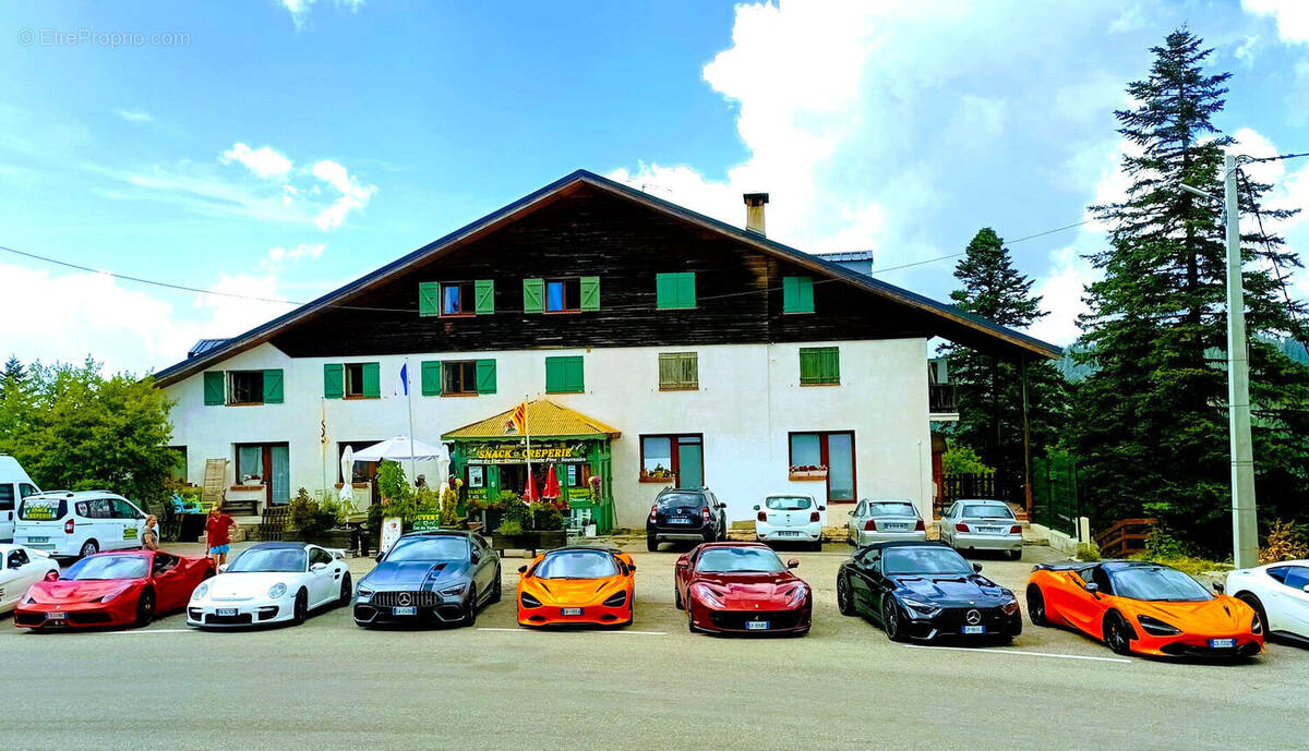 Photo 1 - Commerce à LA BOLLENE-VESUBIE