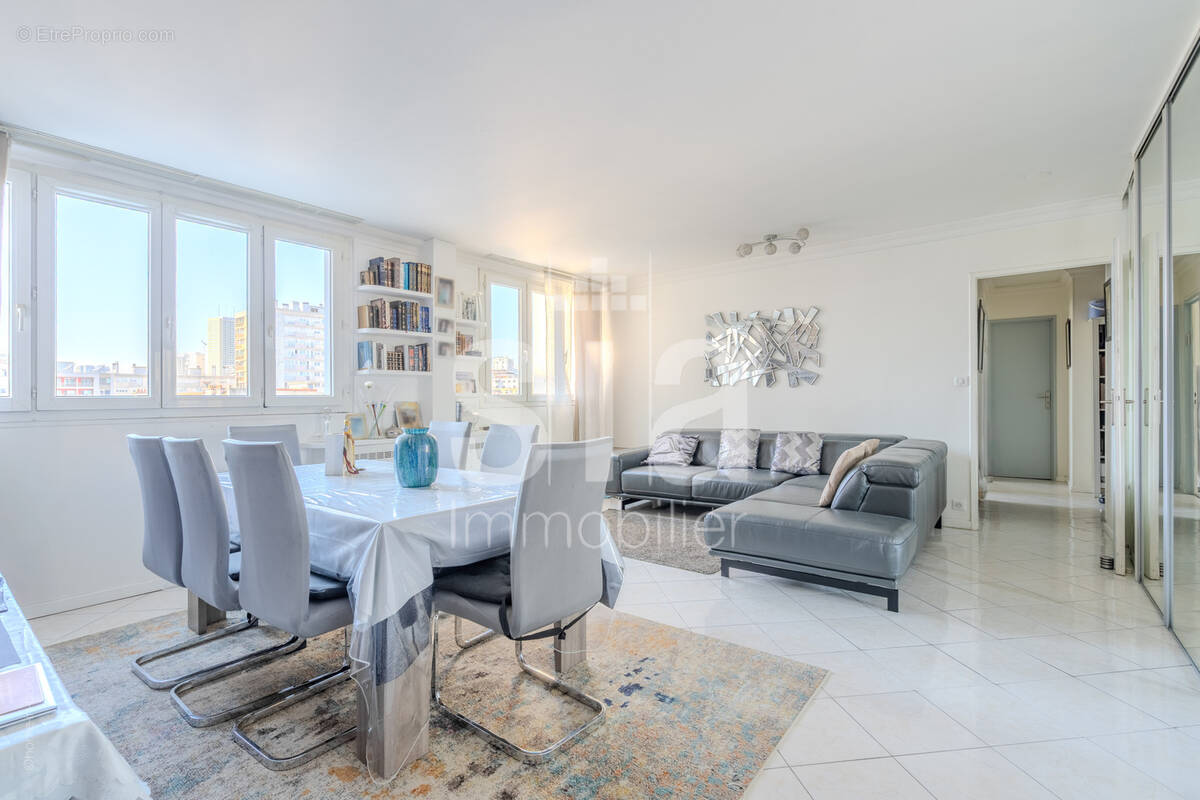 Appartement à MONTREUIL