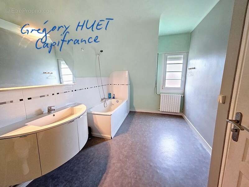 Maison à NASSANDRES