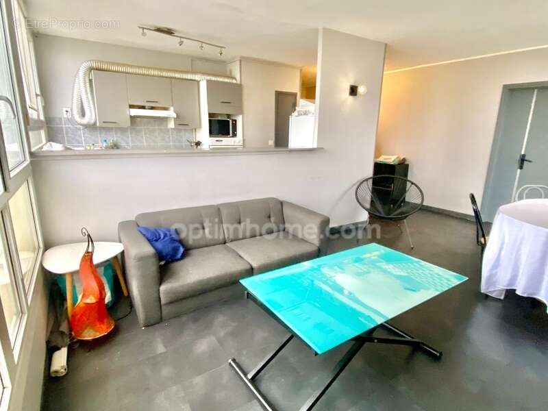 Appartement à HEROUVILLE-SAINT-CLAIR