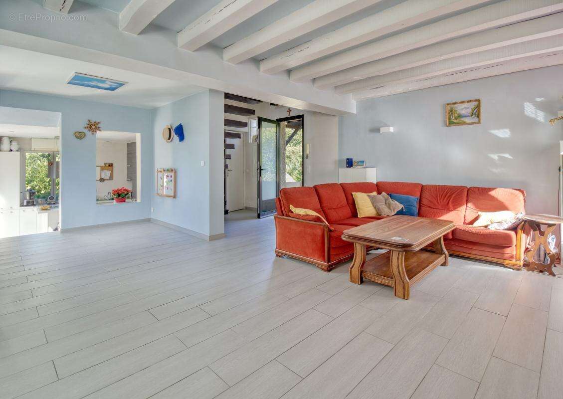 Maison 120 m² à Marly-Le-Roi  - photo 6