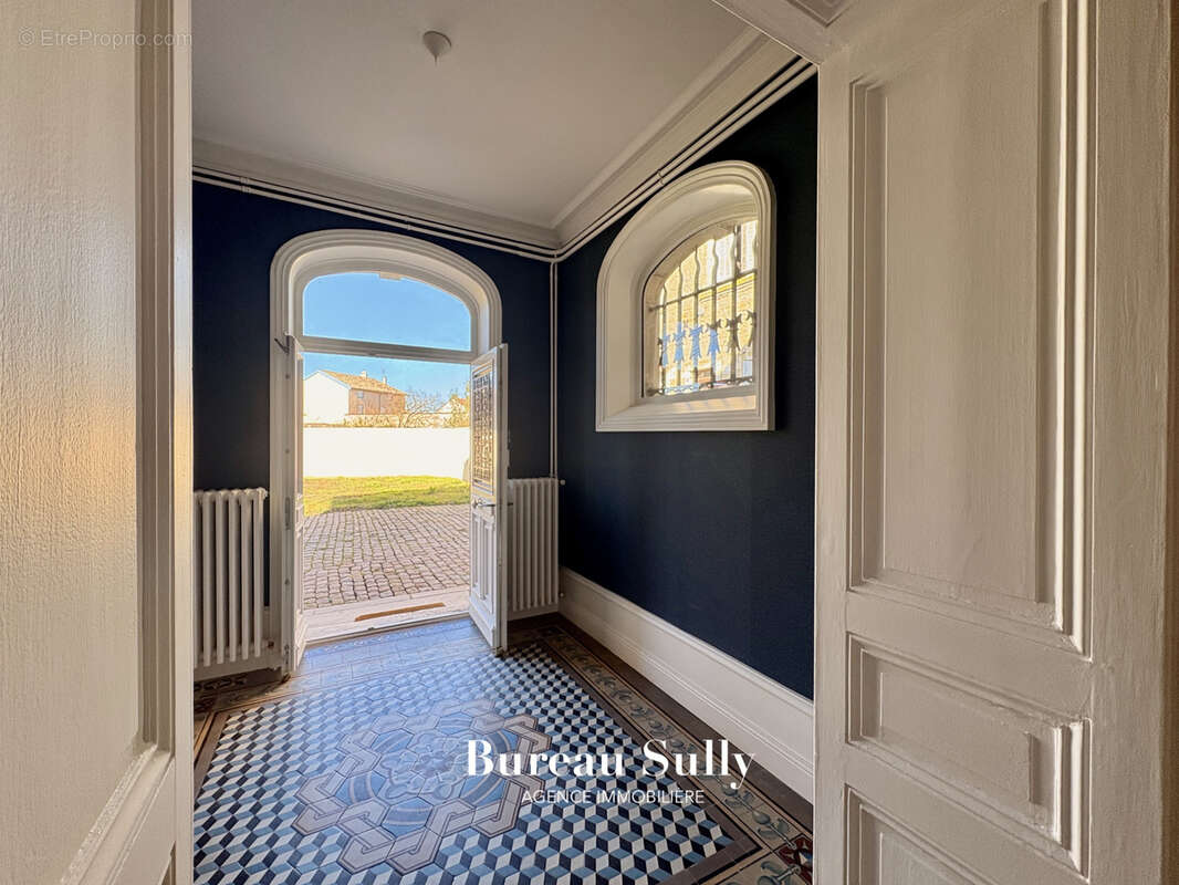 Maison à SAINT-DIDIER-SUR-CHALARONNE