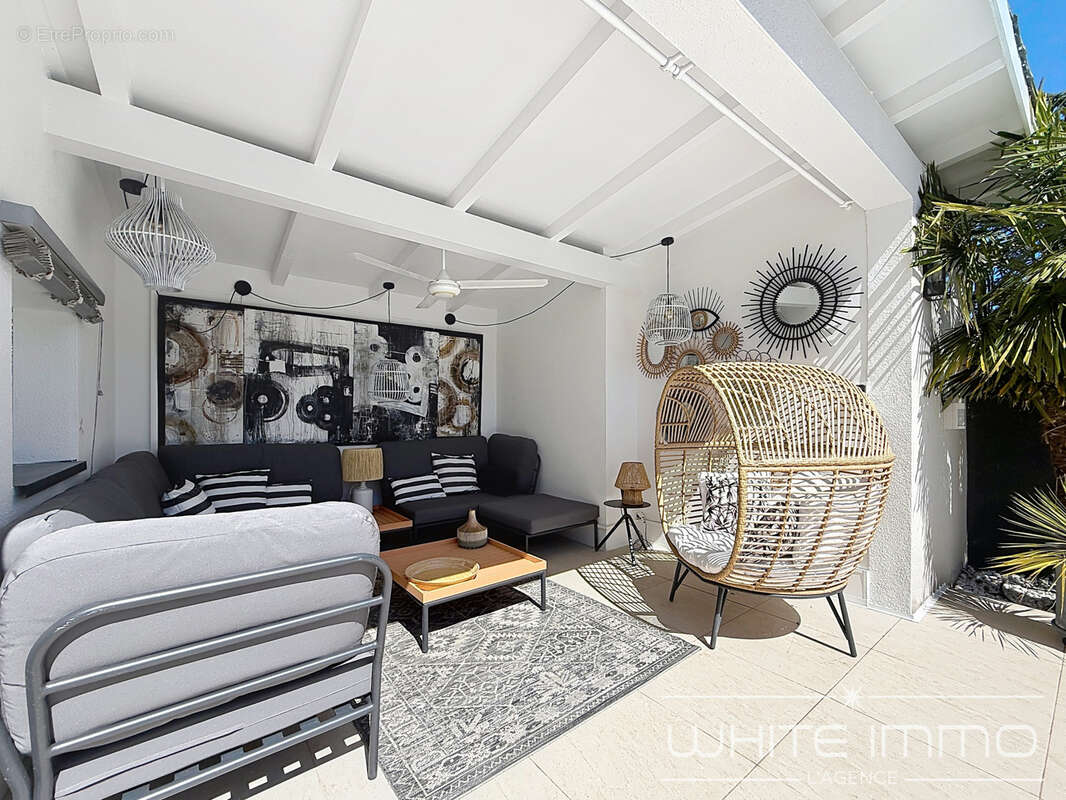 Maison à FRANCHEVILLE