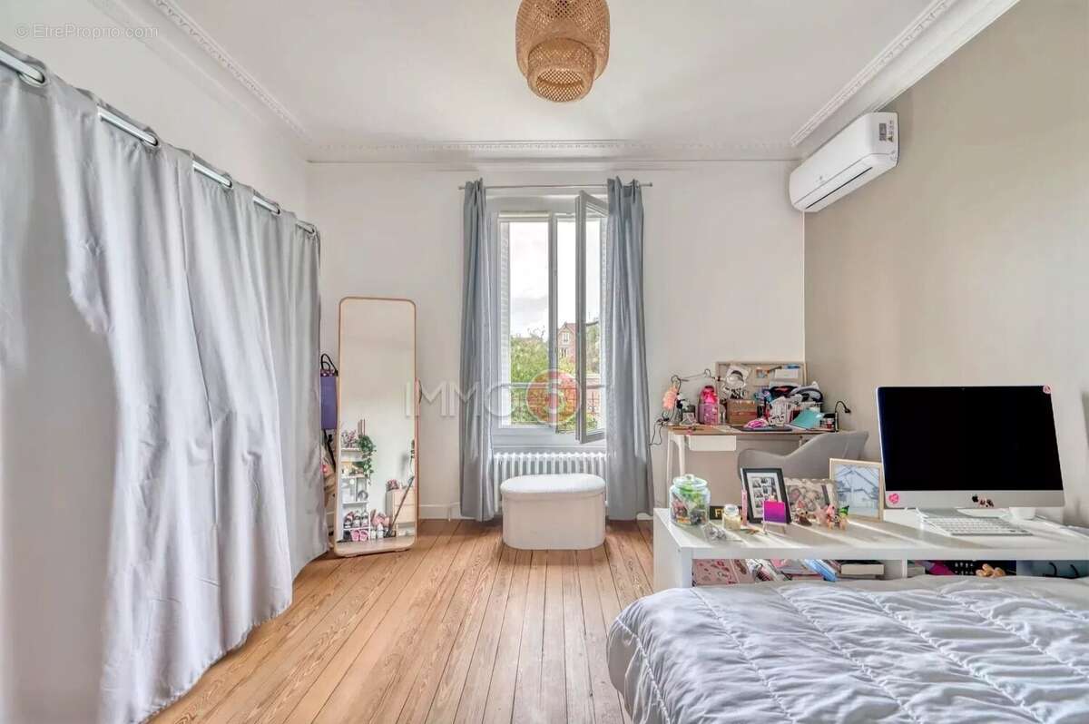 Maison à VILLEMOMBLE
