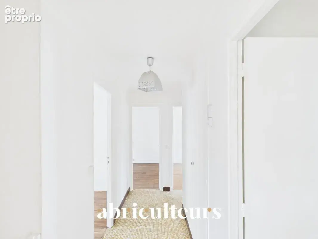 Maison familiale avec jardin privatif de 560 m² en vente à Meaux 77100 - photo 18