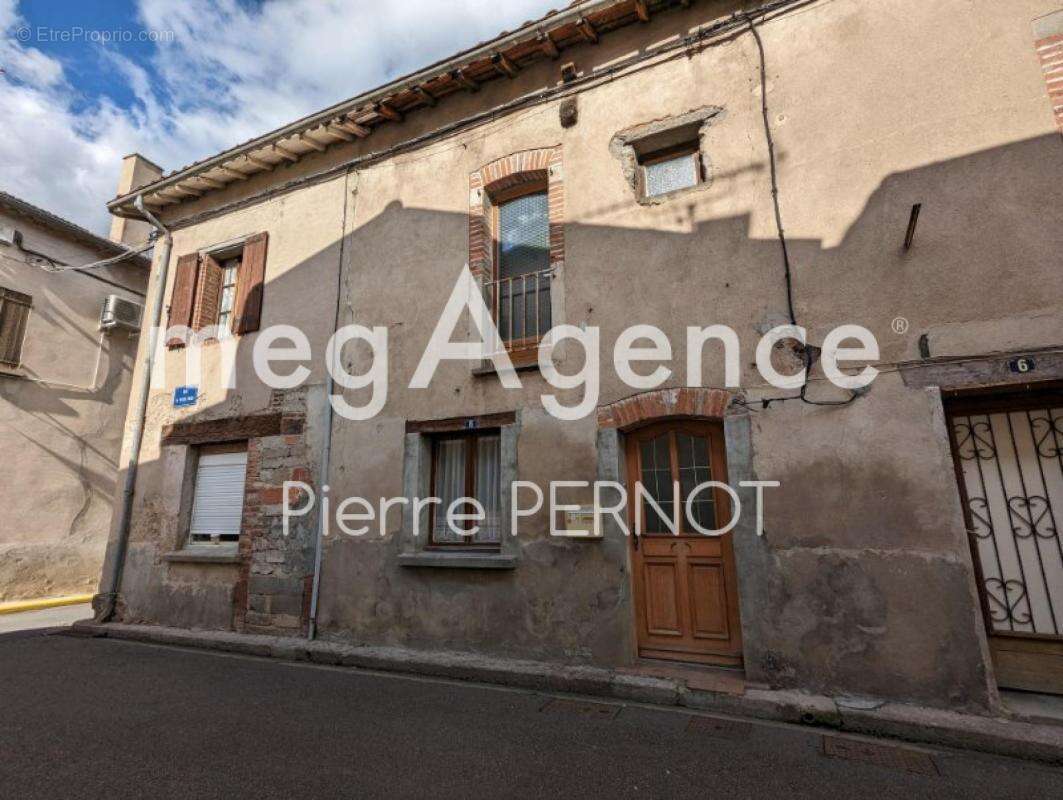 Maison à LESCURE-D&#039;ALBIGEOIS