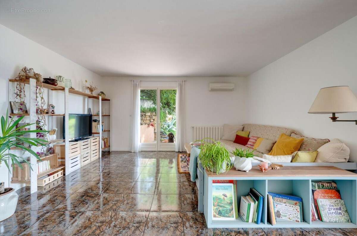 Maison à LAURIS