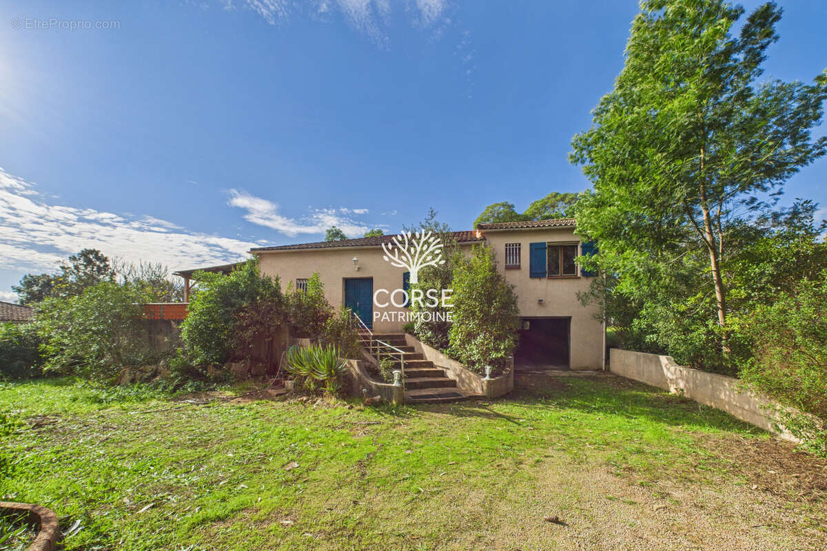 Maison familiale aux portes de Porto-Vecchio - photo 17