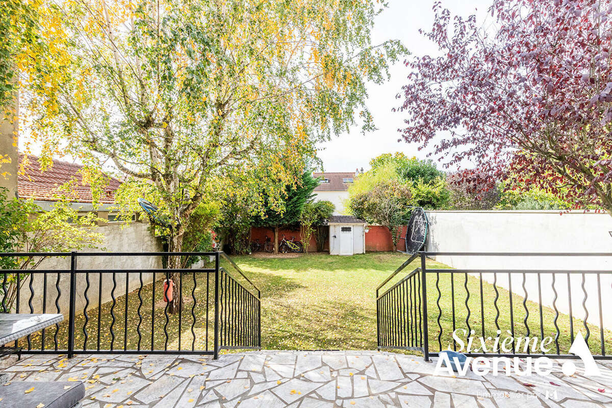 Maison à SAVIGNY-SUR-ORGE