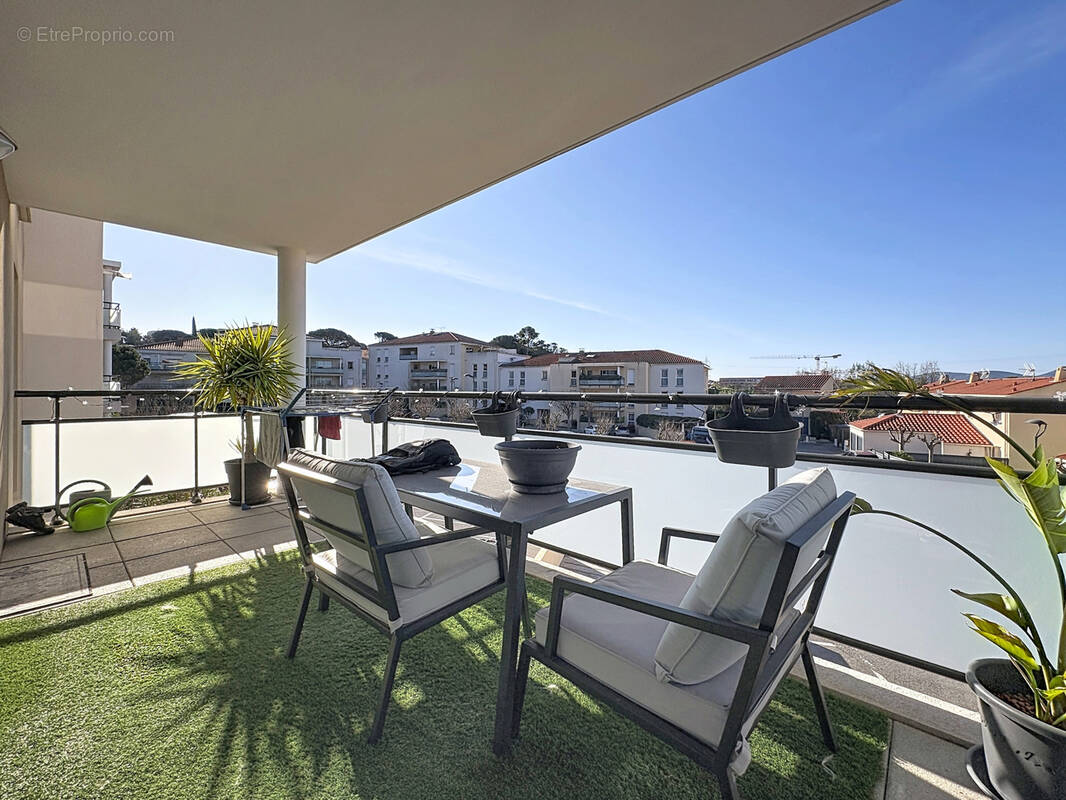 Appartement à FREJUS