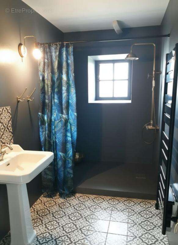 Maison à MARCILLAC-SAINT-QUENTIN