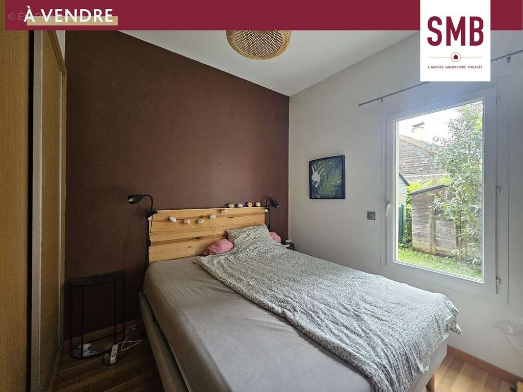 Appartement à LONS