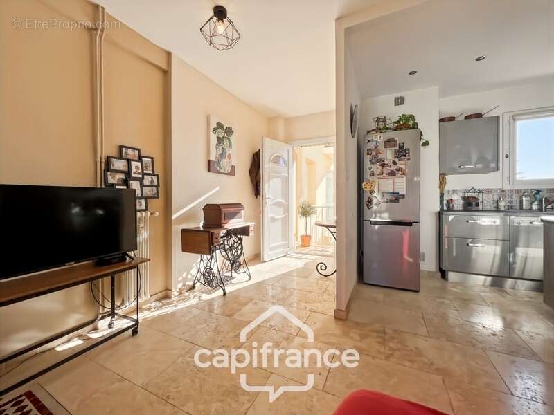 Appartement à HYERES