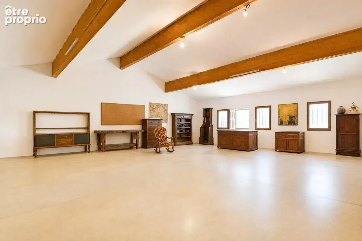 Propriété de Prestige avec Grand Terrain Arboré - photo 16