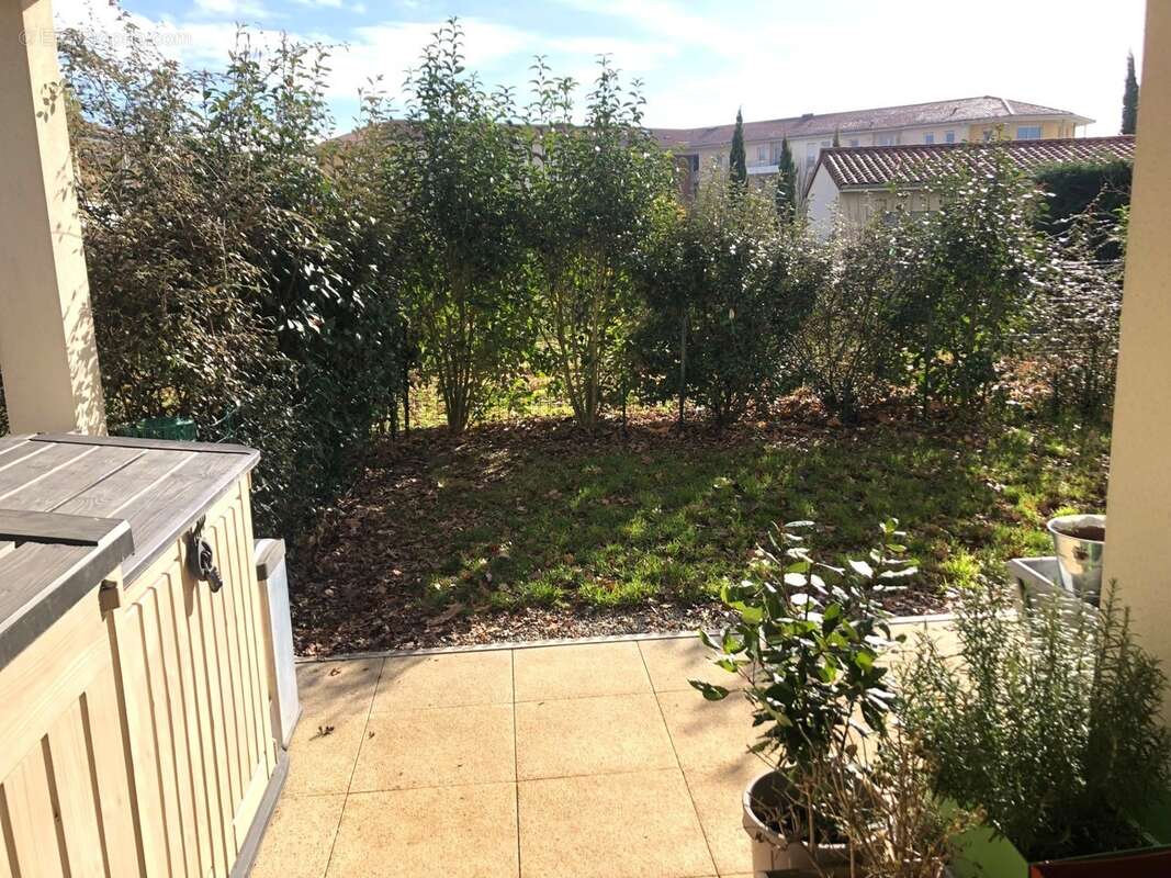 Appartement à COUZEIX