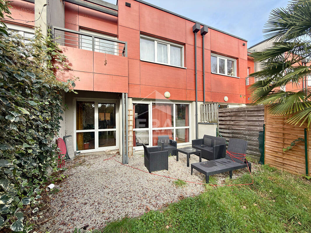 Maison à HEROUVILLE-SAINT-CLAIR