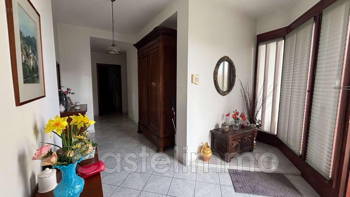 Maison à CASTELSARRASIN