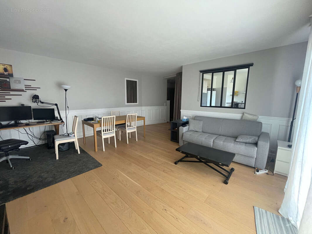 Appartement à FONTAINEBLEAU