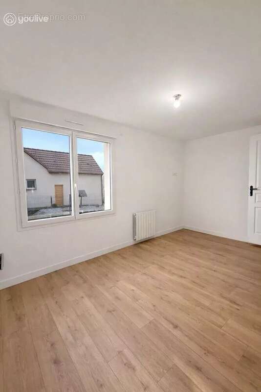 Appartement à DAMIGNY