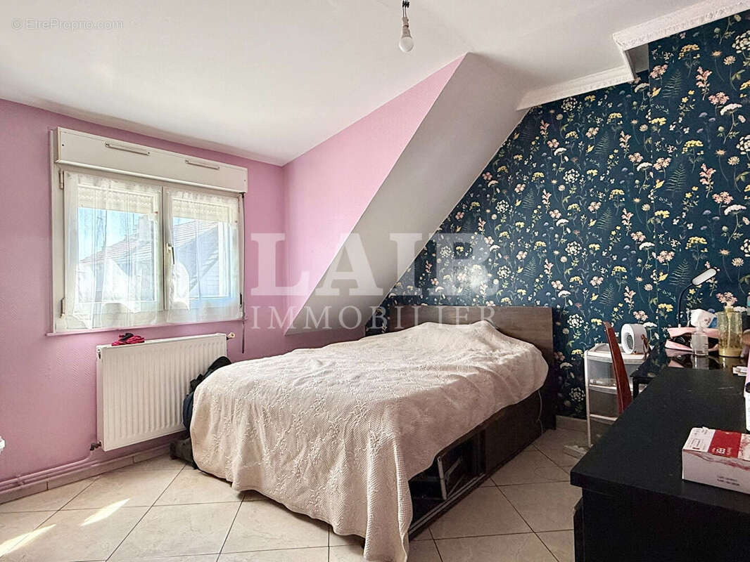 Pavillon de 146m² à vendre à Alençon - Réf 15488 - photo 9