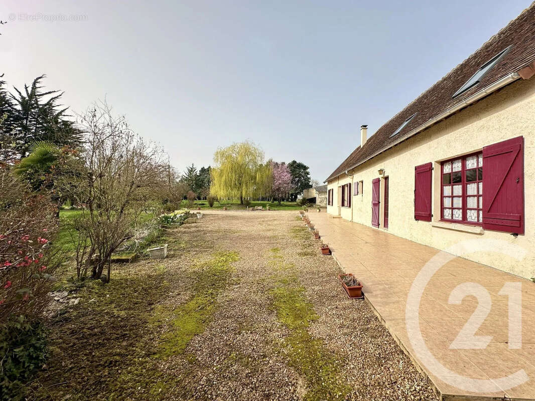Maison à LE GAULT-PERCHE