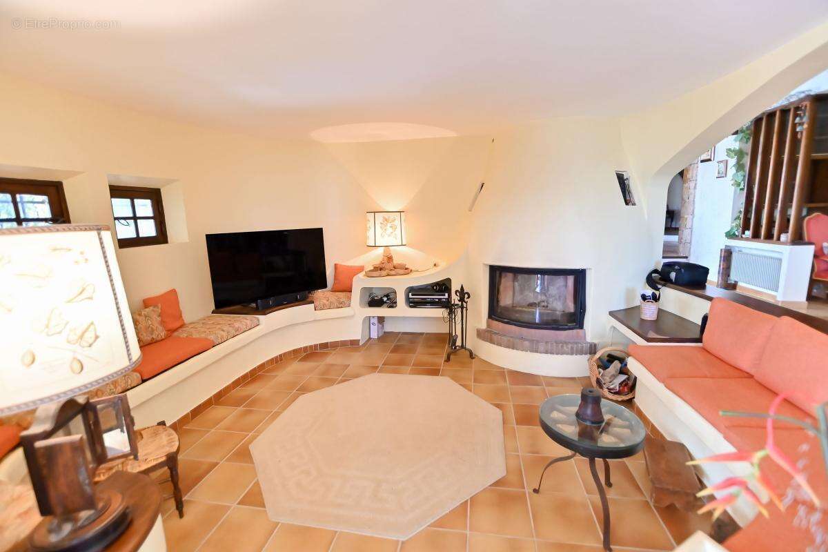 Maison à CABRIS
