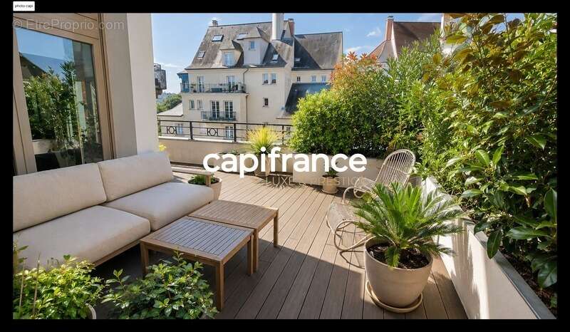 Appartement à LE PLESSIS-ROBINSON