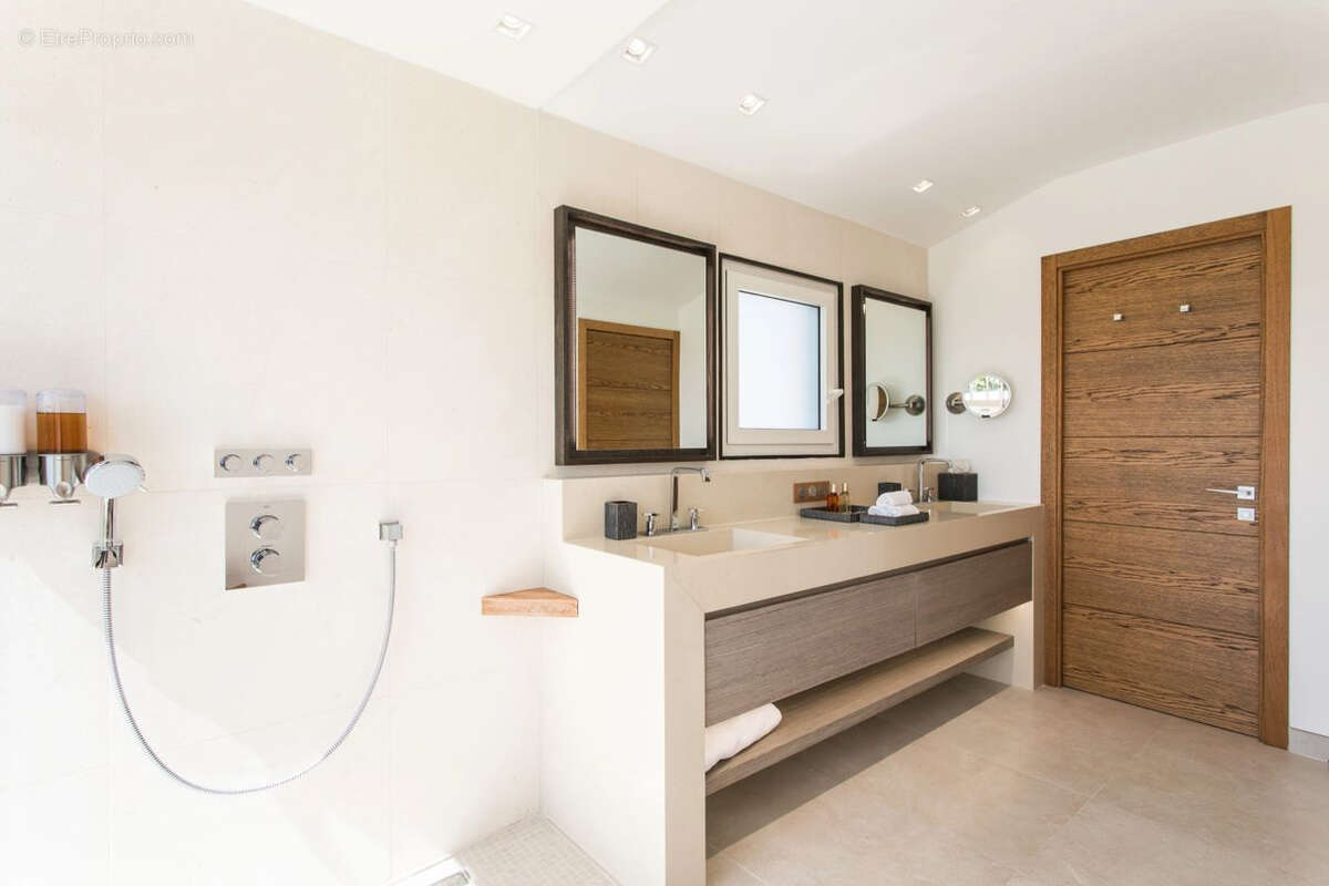 Maison à SAINT-MARTIN