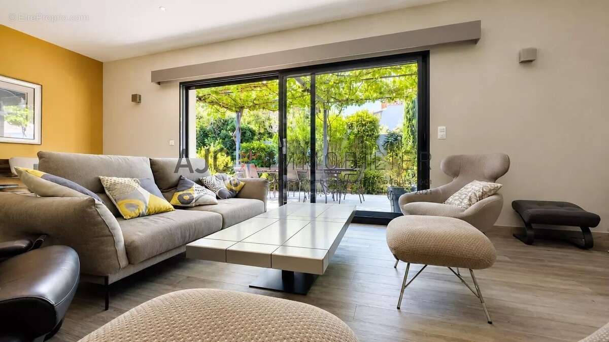 Maison contemporaine saint-remy-de-provence — centre ville a pieds. jardin. piscine - photo 5