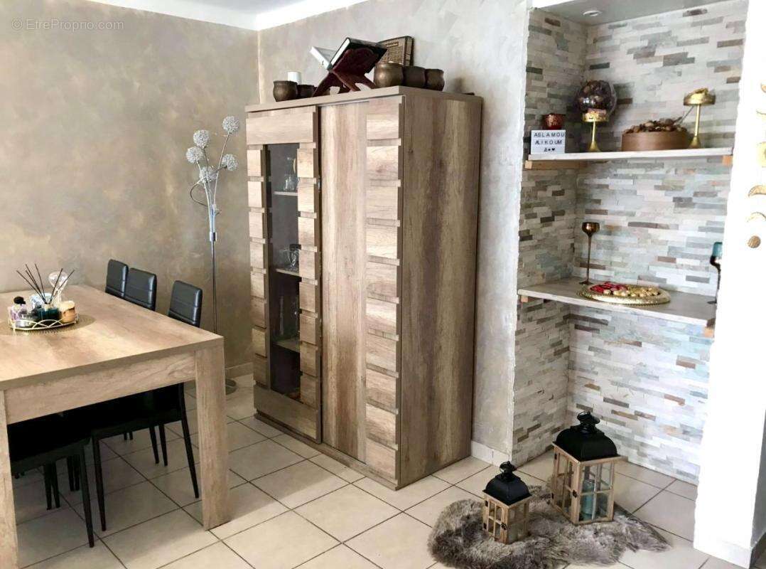 Appartement à MARSEILLE-15E