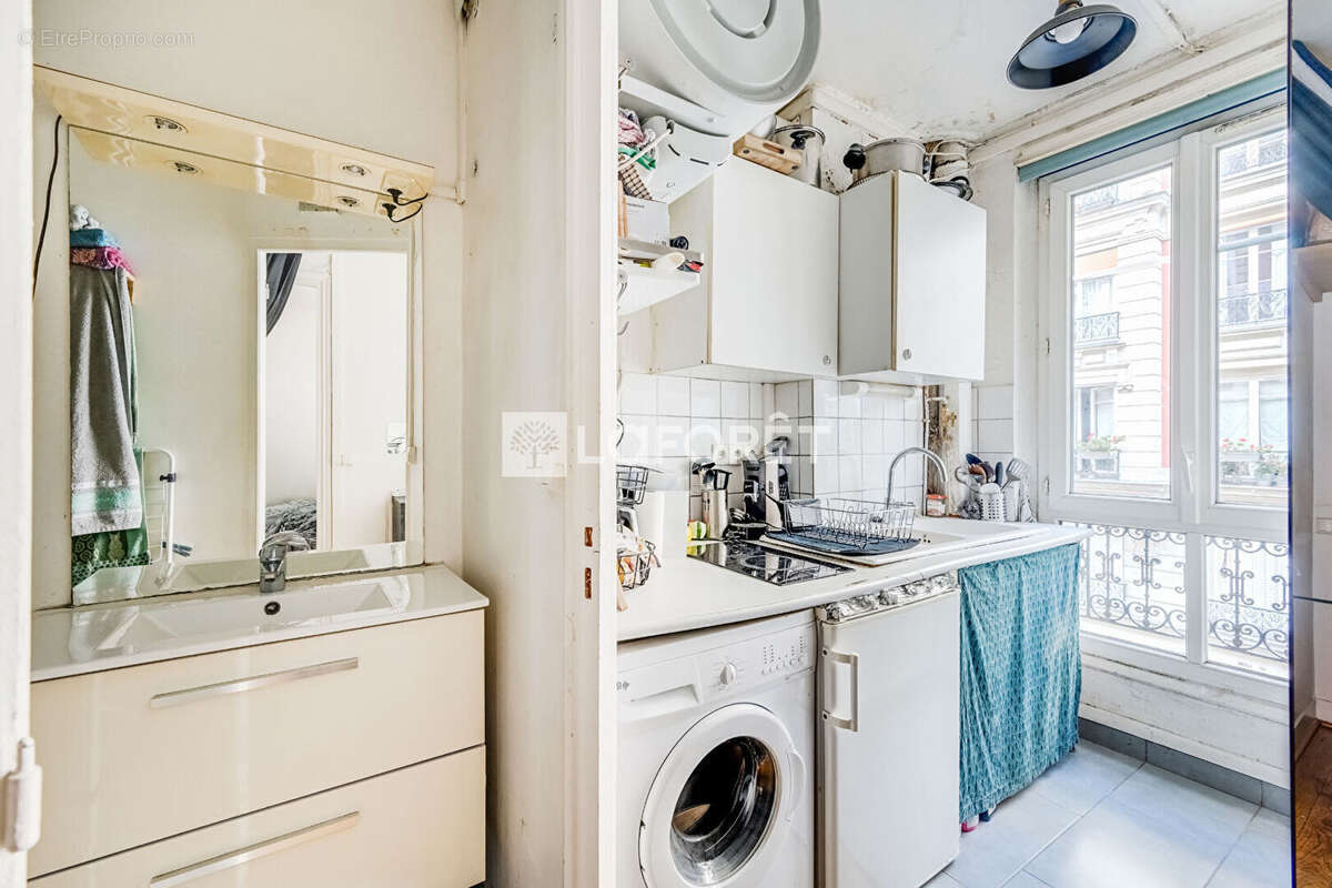 75018 : rue cyrano de bergerac - emplacement recherche - ideal investisseur ! - photo 2