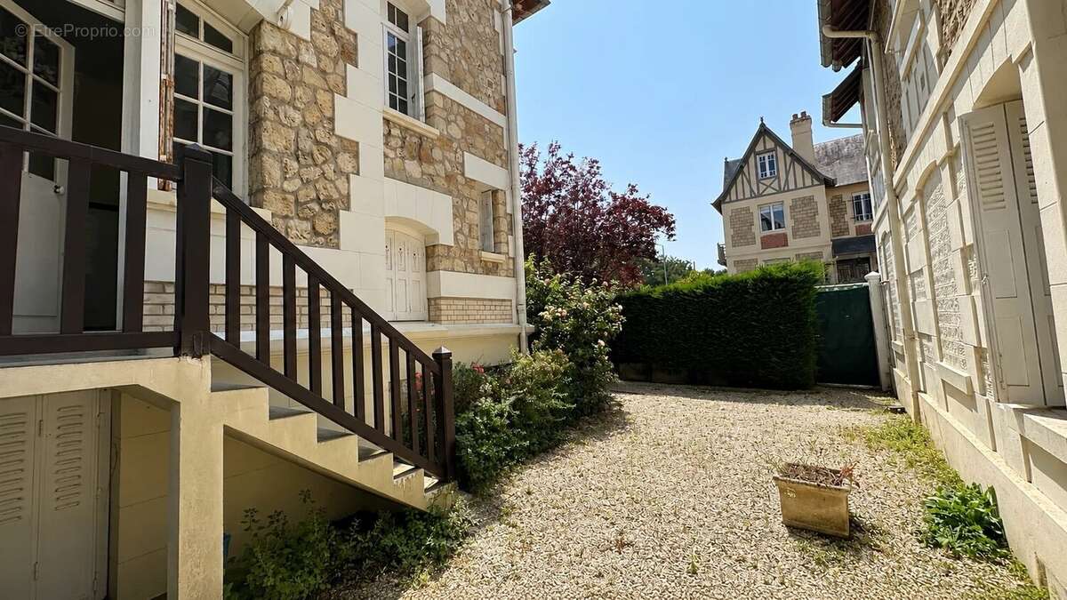 Villa avec sa maison d'amis - photo 26