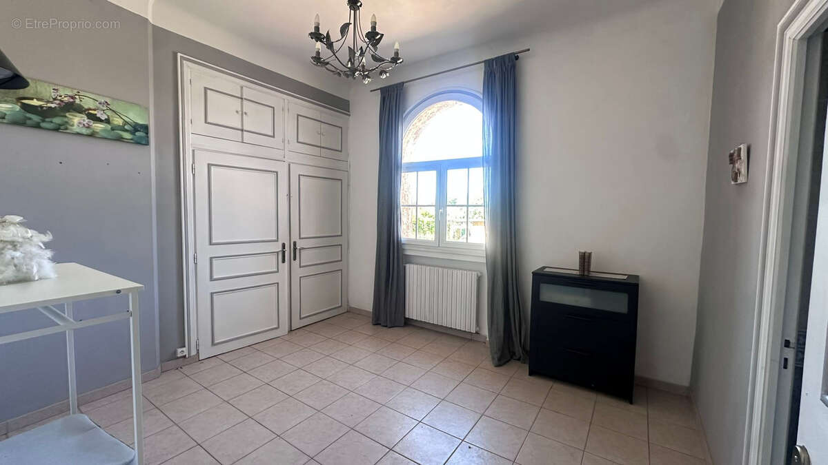 Maison à BRAX