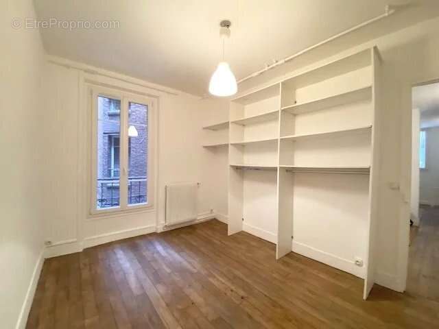 Appartement à CLICHY