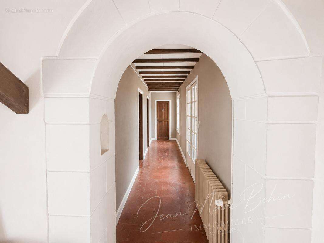 Maison à HOUDAN