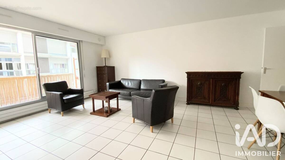 Photo 1 - Appartement à PARIS-20E