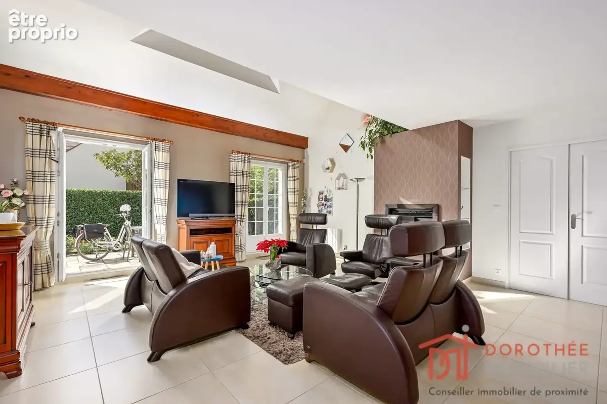 Maison 7 pièces 169 m² à vendre à Marolles-En-Brie (94440) - photo 6
