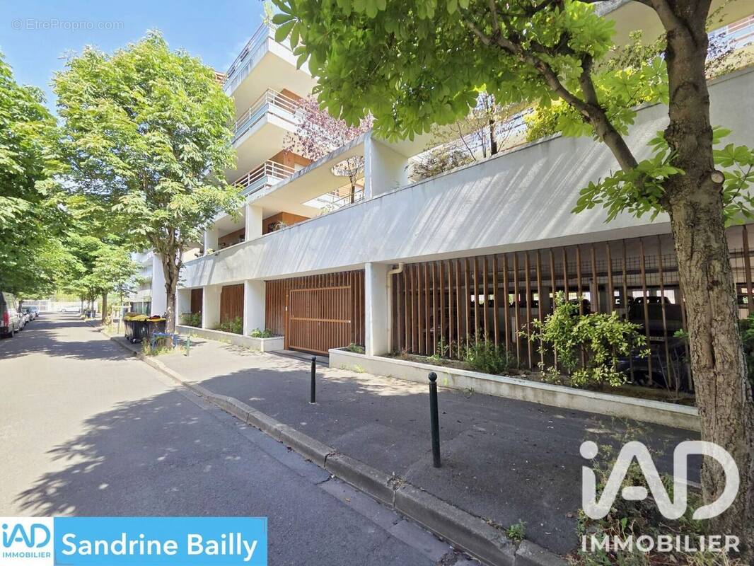 Photo 1 - Appartement à CHOISY-LE-ROI