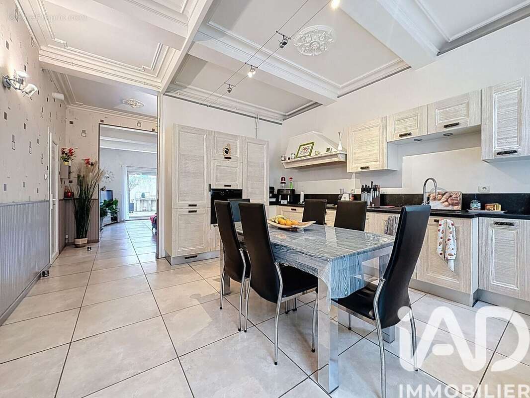 Photo 2 - Maison à NISSAN-LEZ-ENSERUNE