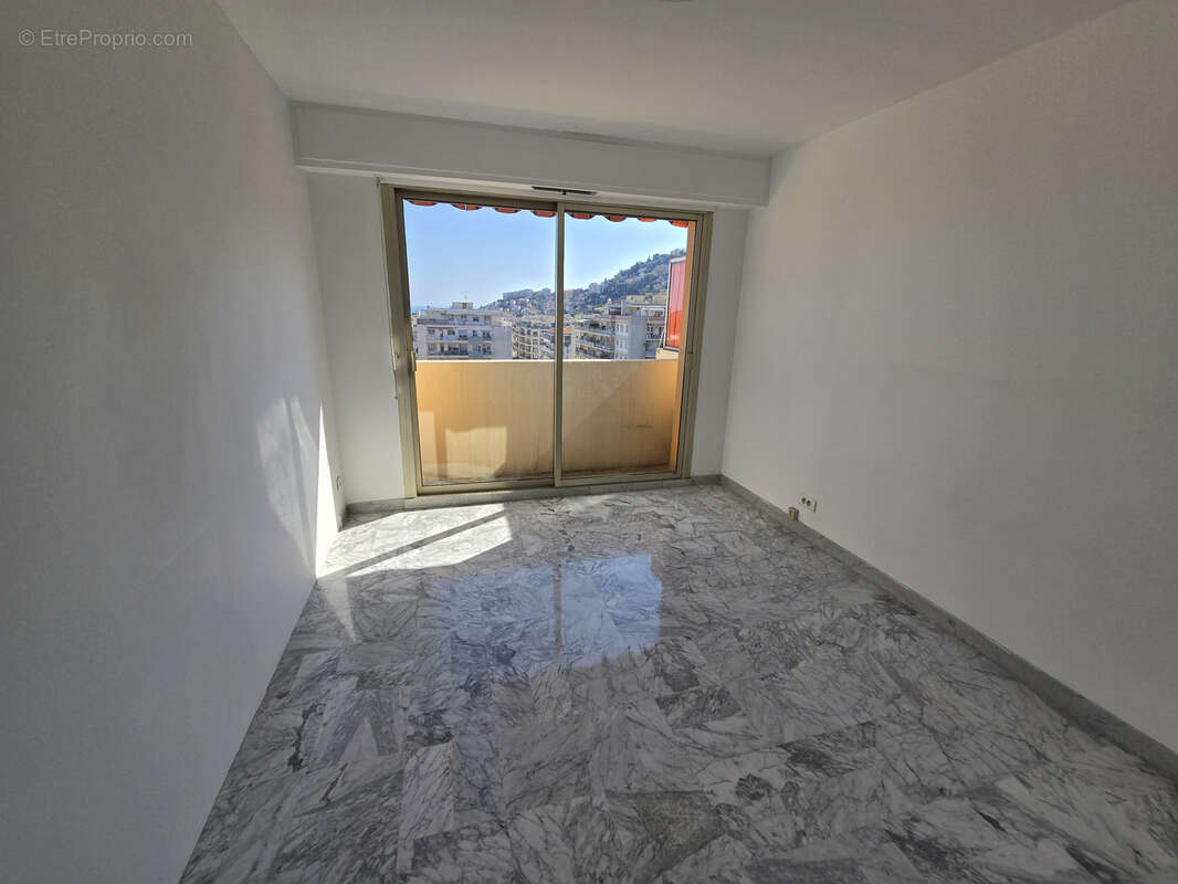 Nice st sylvestre - appartement 4p vue mer avec terrasse, cave et parking - photo 5