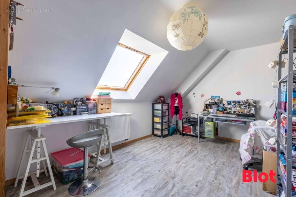 Maison à BOISGERVILLY