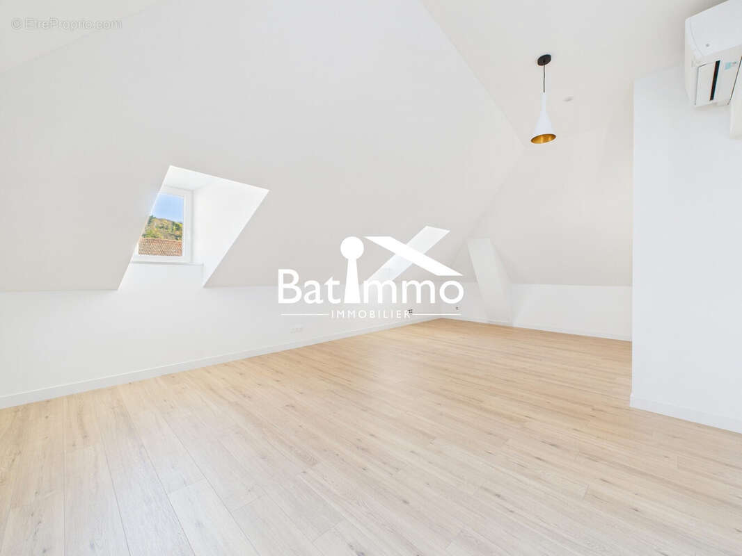 Appartement à LONGEVILLE-LES-METZ