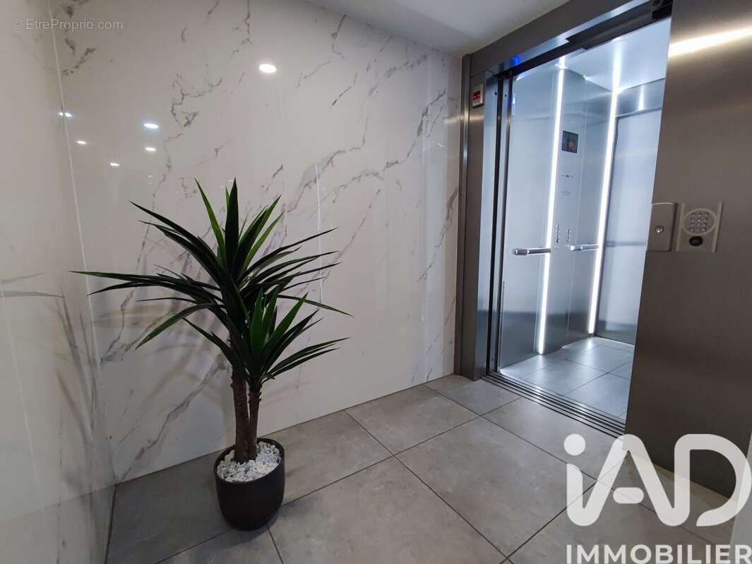 Photo 7 - Appartement à SAINT-RAPHAEL