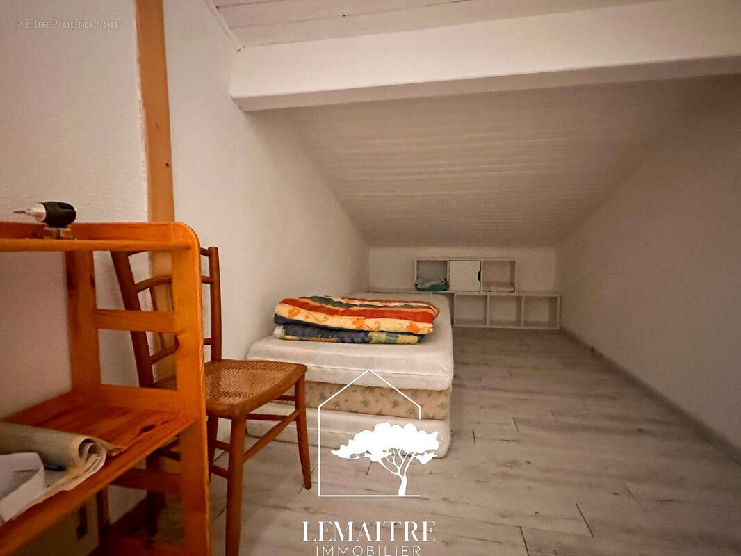 Maison à LES MATHES