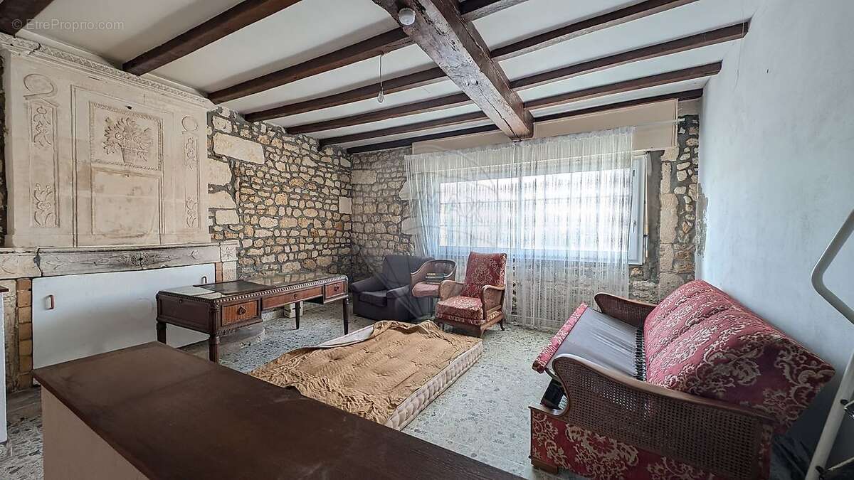 Maison à NIEULLE-SUR-SEUDRE